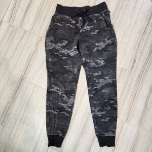 Athletic Works Women's Soft Joggers - Black Camo